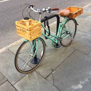 Meet your Posher, Tora